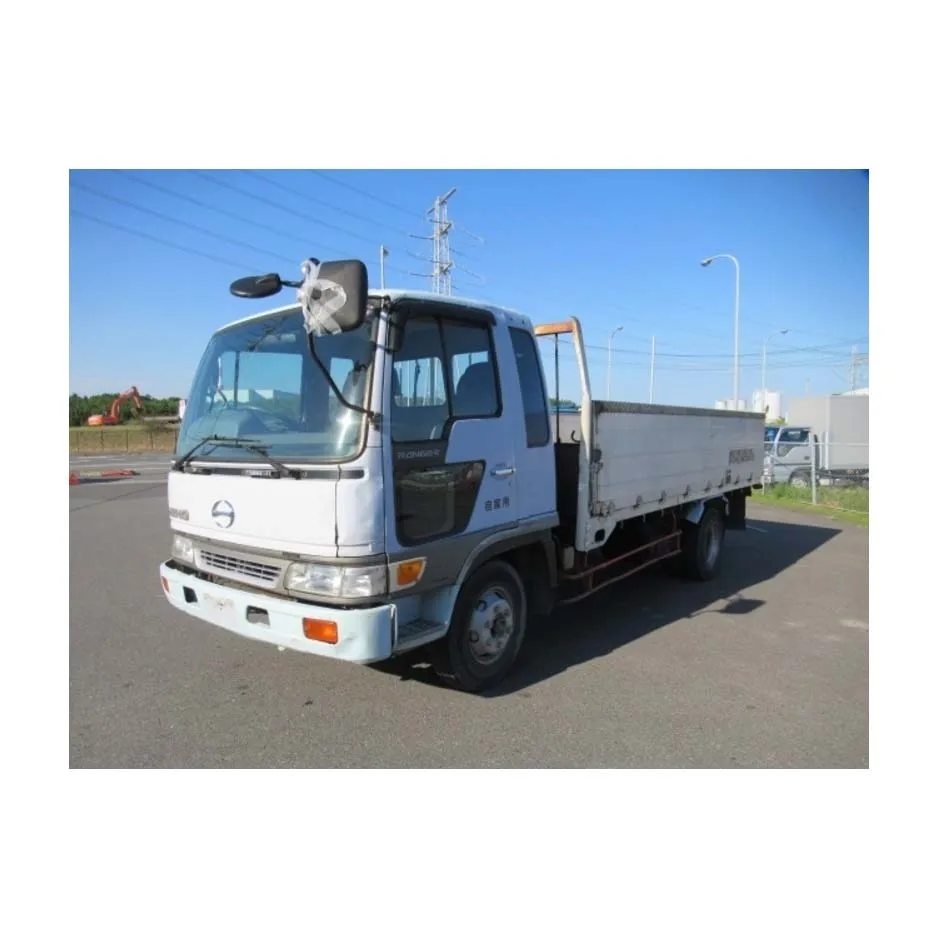 Hino Ranger 23 обеспечивает отличную видимость для более безопасных навигационных самосвалов