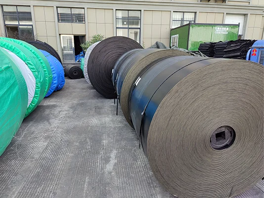Coal Mine 1000mm Rubber Cover Steel Cord Conveyor Belt Tear Resistant St800 Steel Cord Conveyor Belt