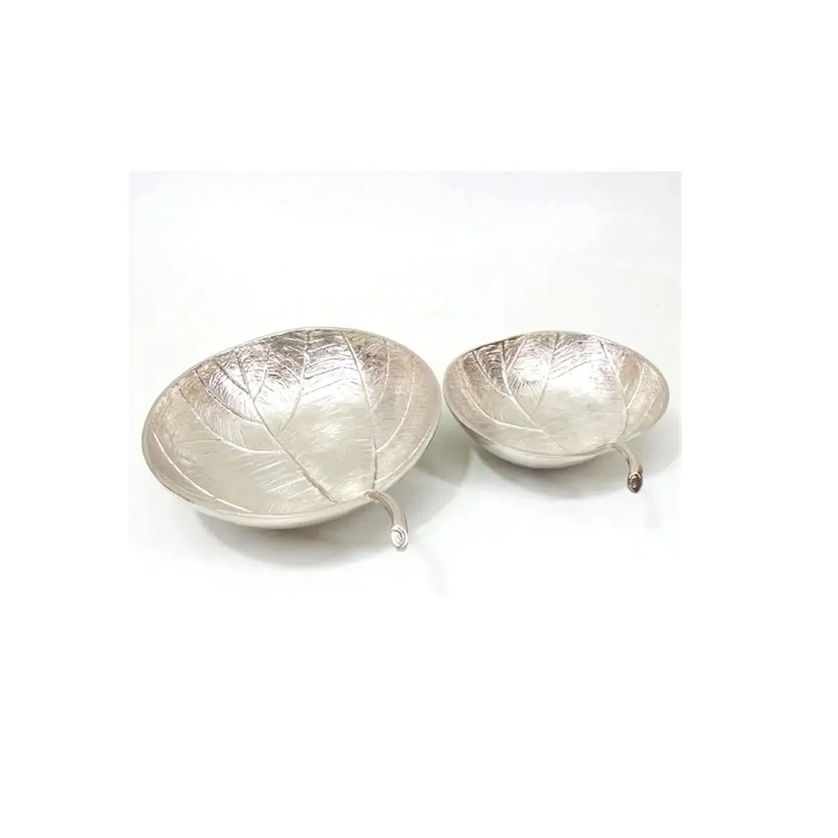 Luxury Gold Plating Metal Decorative Serving Bowl Premium Quality Fruits and Vegetables Bowl Table Decorations New Serving Tray