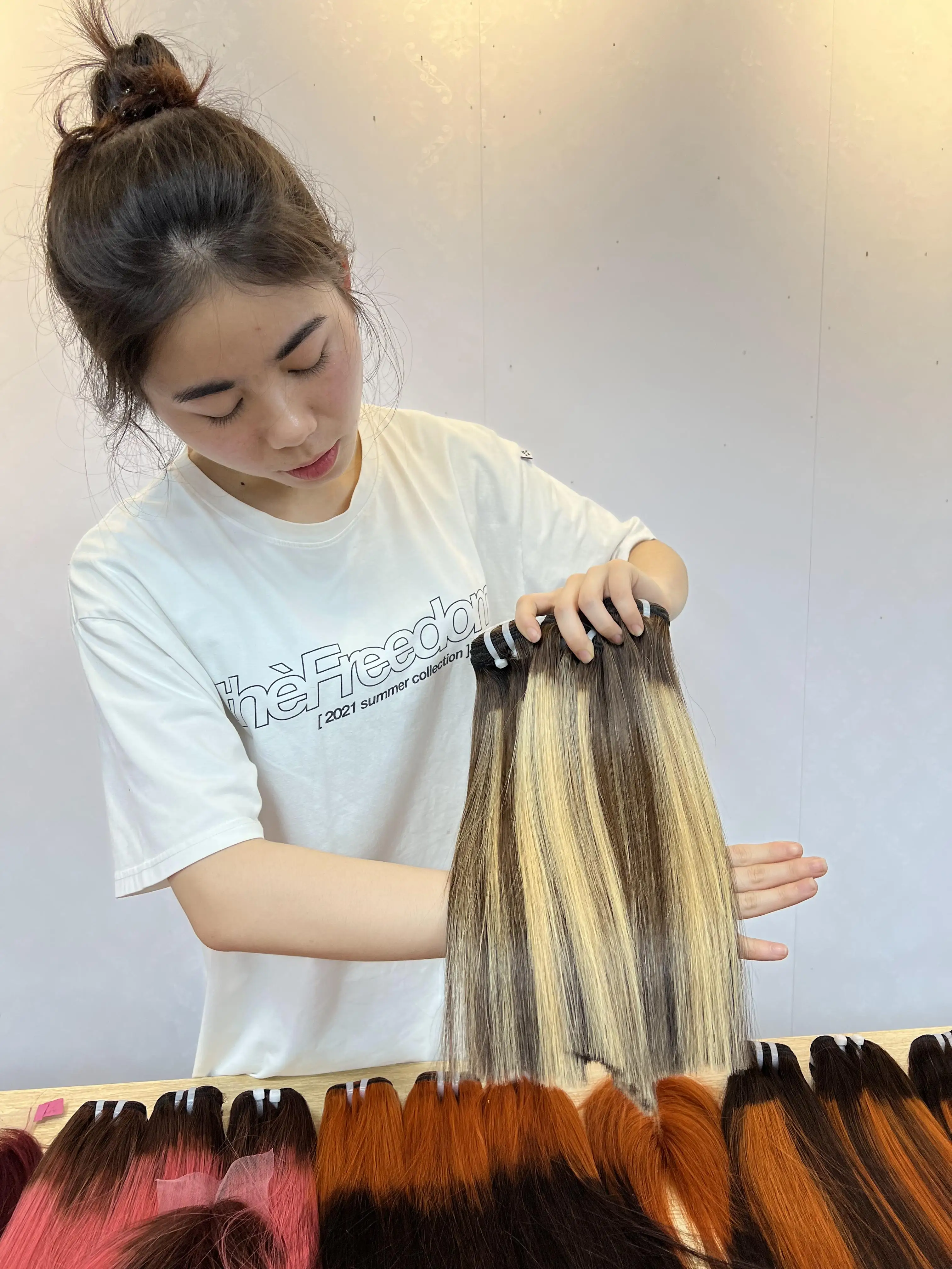 100% вьетнамские человеческие волосы прямые пучки костей пианино цвета волос с застежкой необработанные