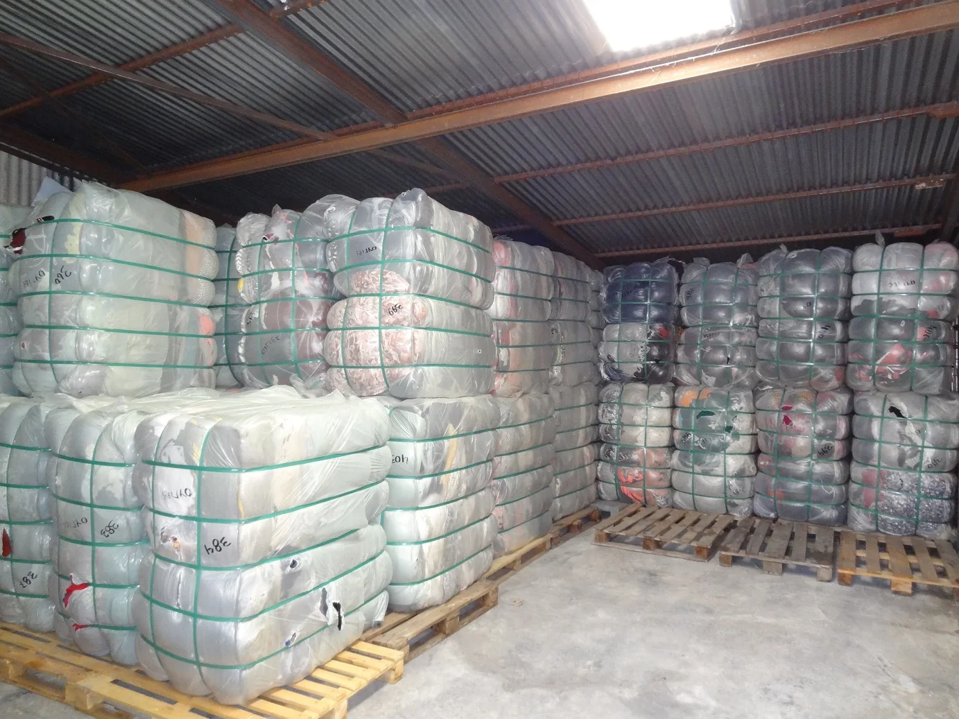 SELVEDGE - RAMA - STRING BALES (FOR CARPETS, RAG RUGS etc)