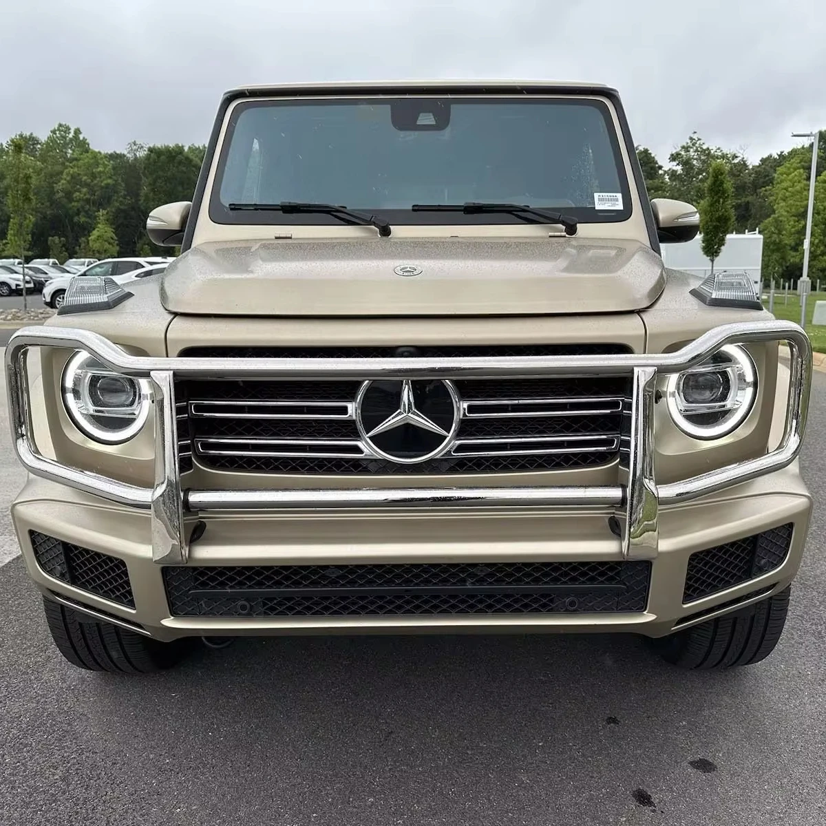 Использованный 2023 Mercedes-Ben_z г 550