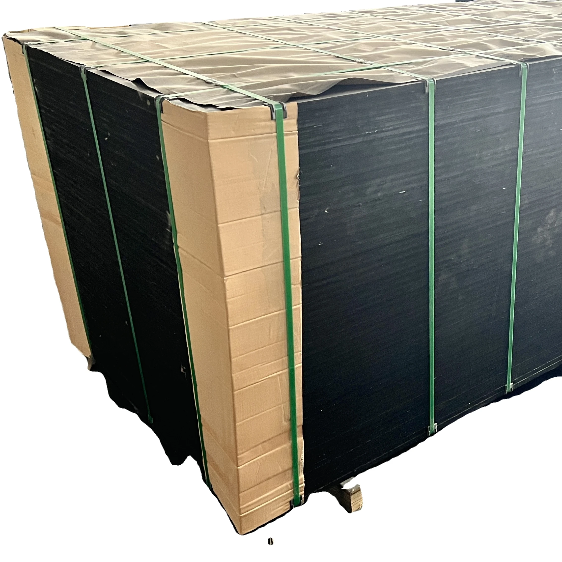 High Quality  Film Faced Plywood Made in Vietnam used in construction smooth surface no warping, no deformation,