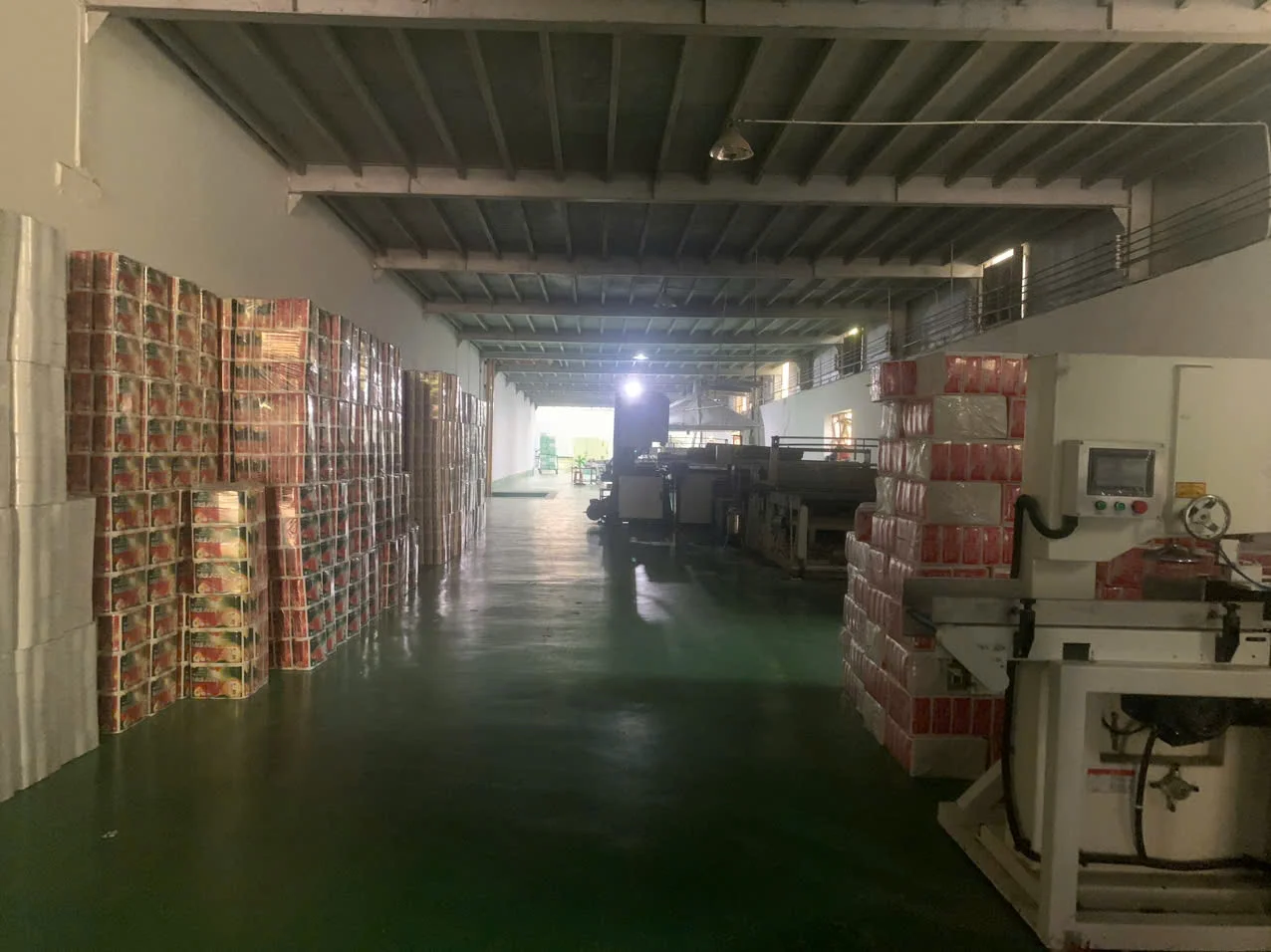 MADE IN VIETNAM 1Manufacturer Wholesale kraft paper price per ton single pe coated white kraft paper raw material Jumbo Roll