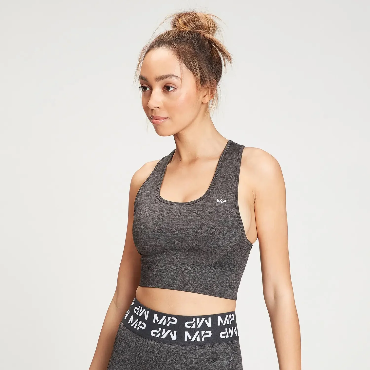 Удобный спортивный бюстгальтер с полной поддержкой для женщин со встроенной майкой средней длины легкий