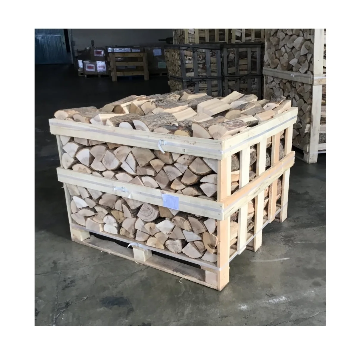 35 Litre Box of Kiln Dried Ash Logs-25cm Length, Best Firewood Hardwood Logs