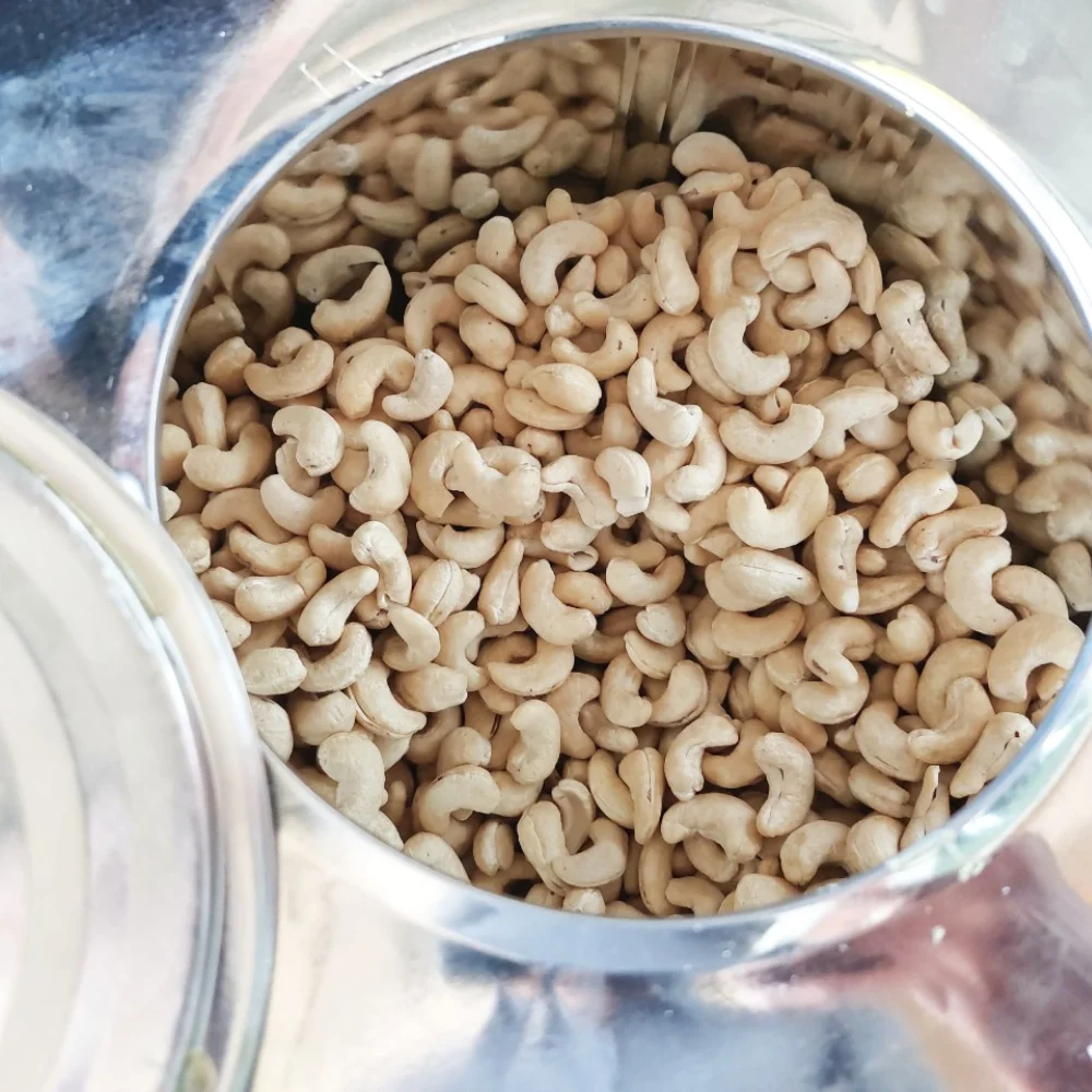 Clean Cashew, Good Taste Kaju Badam Cashew Nuts Vietnam Cashew Exported To US, EU Whatsapp +84909774405 Kai