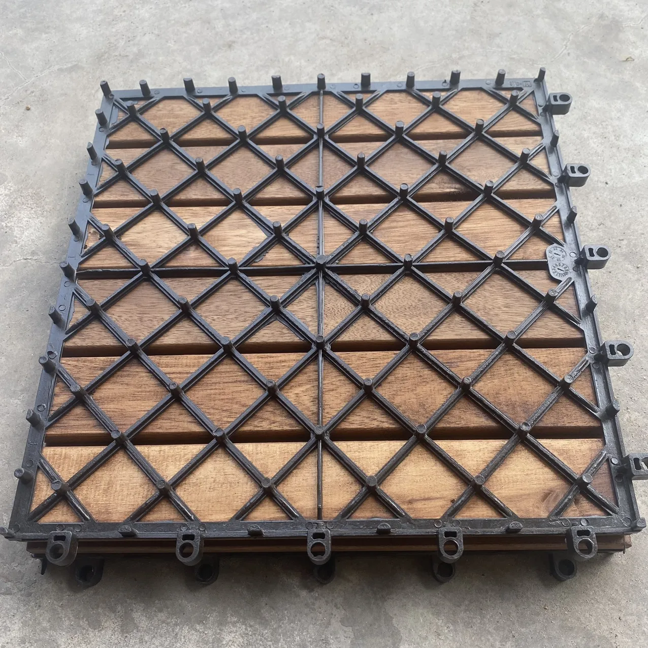 Tiles decking- Using in/outdoor - wood deck tiles 6 slats Interlocking Deck Tiles for Sale From Vietnam