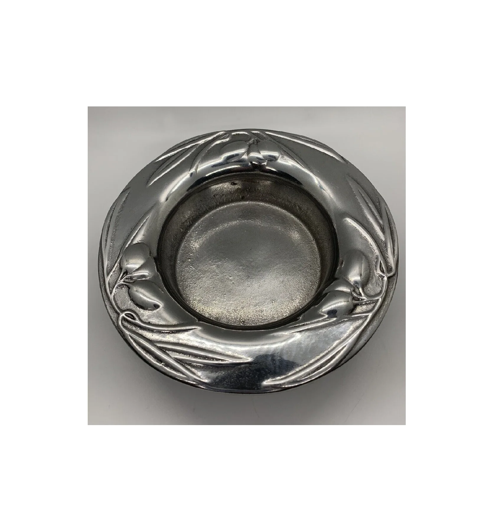 Table Aluminum wine Bottle coaster new design Handicraft Aluminum wine coaster holder for manufacture from India