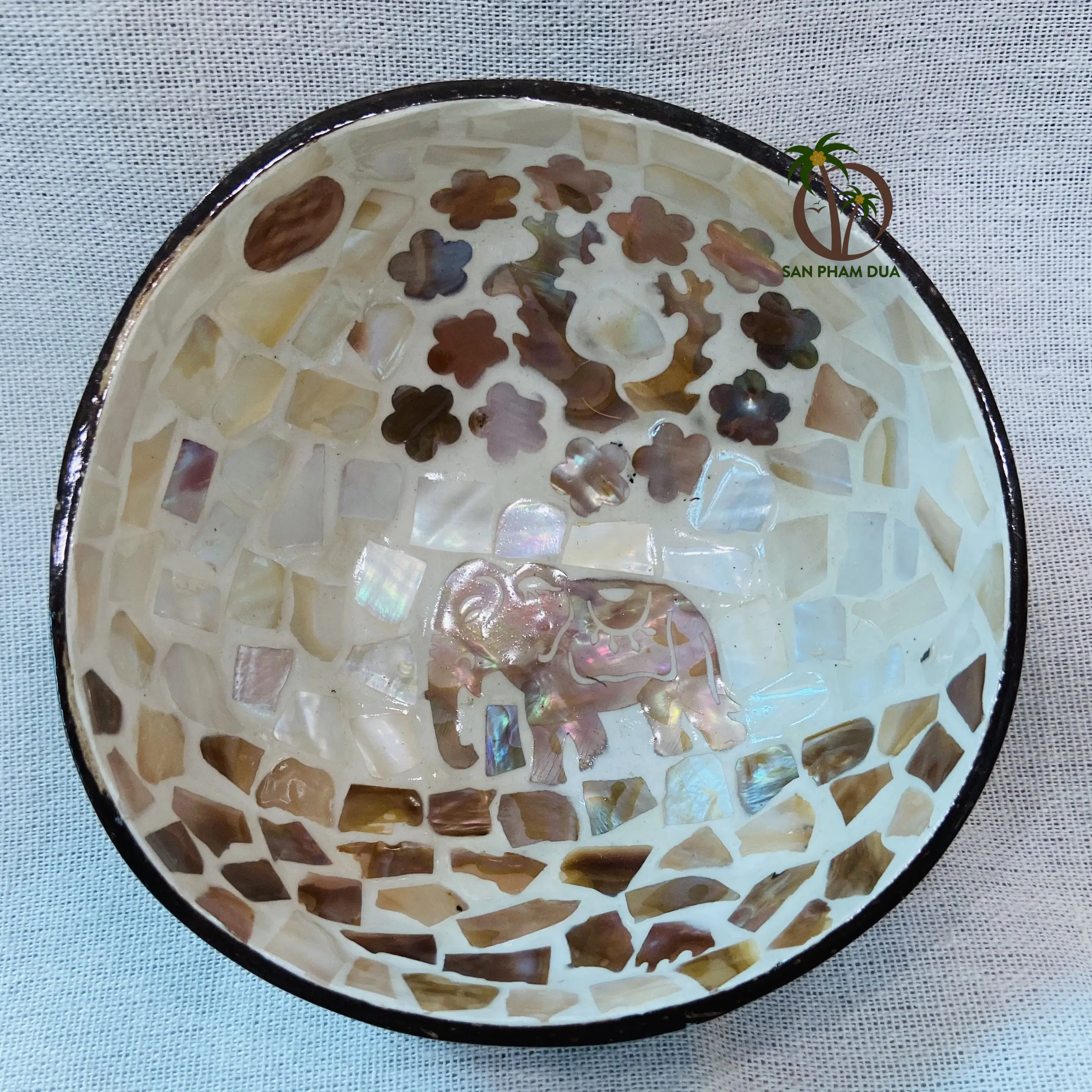HANDICRAFT COLORED LACQUER BOWL FROM COCONUT SHELL MADE IN VIETNAM LACQUERED BOWL AT VERY CHEAP PRICE