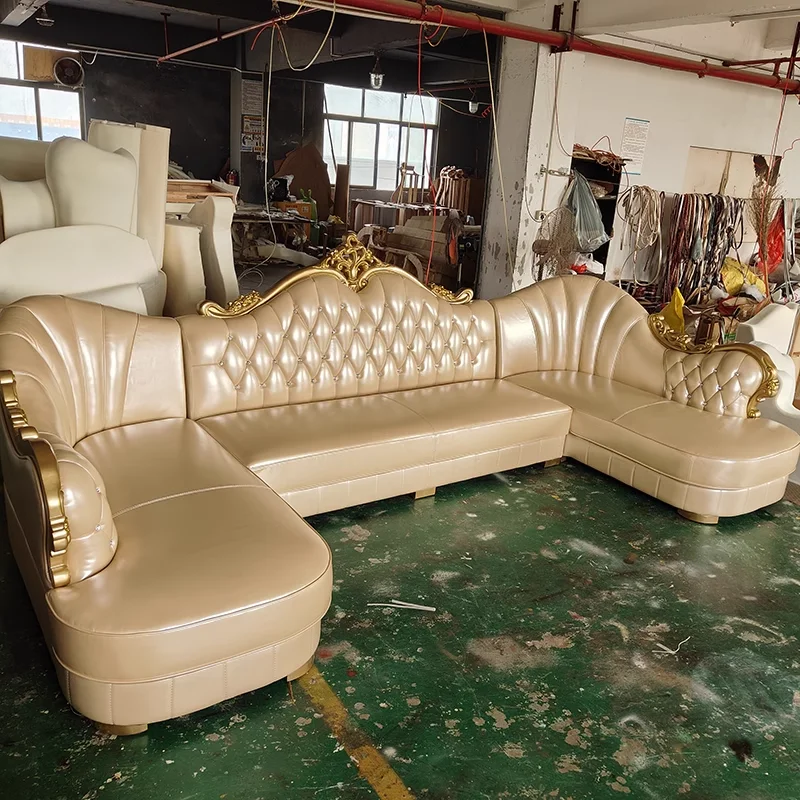 Beautiful Luxury Solid Wooden Sofa With High Quality Material Classic Antique Couch Sofa Set For Living Room CEFS053