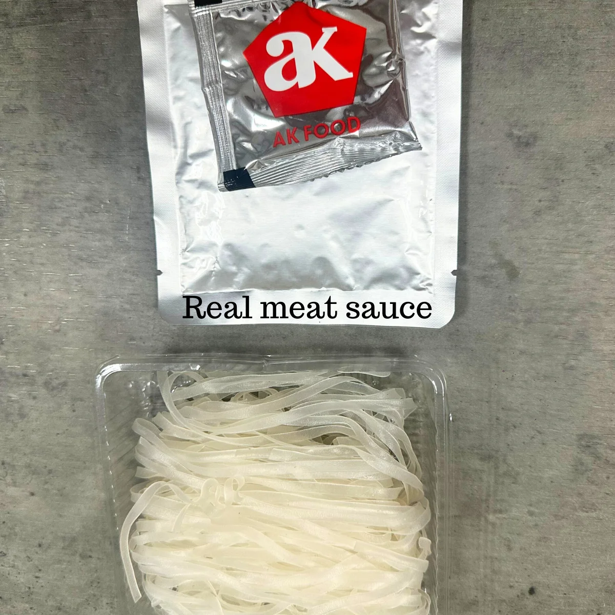 Instant Chicken Pho Rice Noodles Convenient Meal Real Chicken Sauce ISO HACCP Certified OEM Vietnam Factory Delicious Asian Food