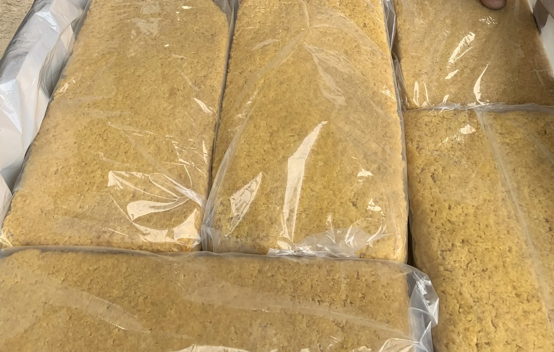 Rubber SVR with Best Price High Quality Raw Material Rubber Natural from Factory in Vietnam 3L Yellow Bag Light Band Packing