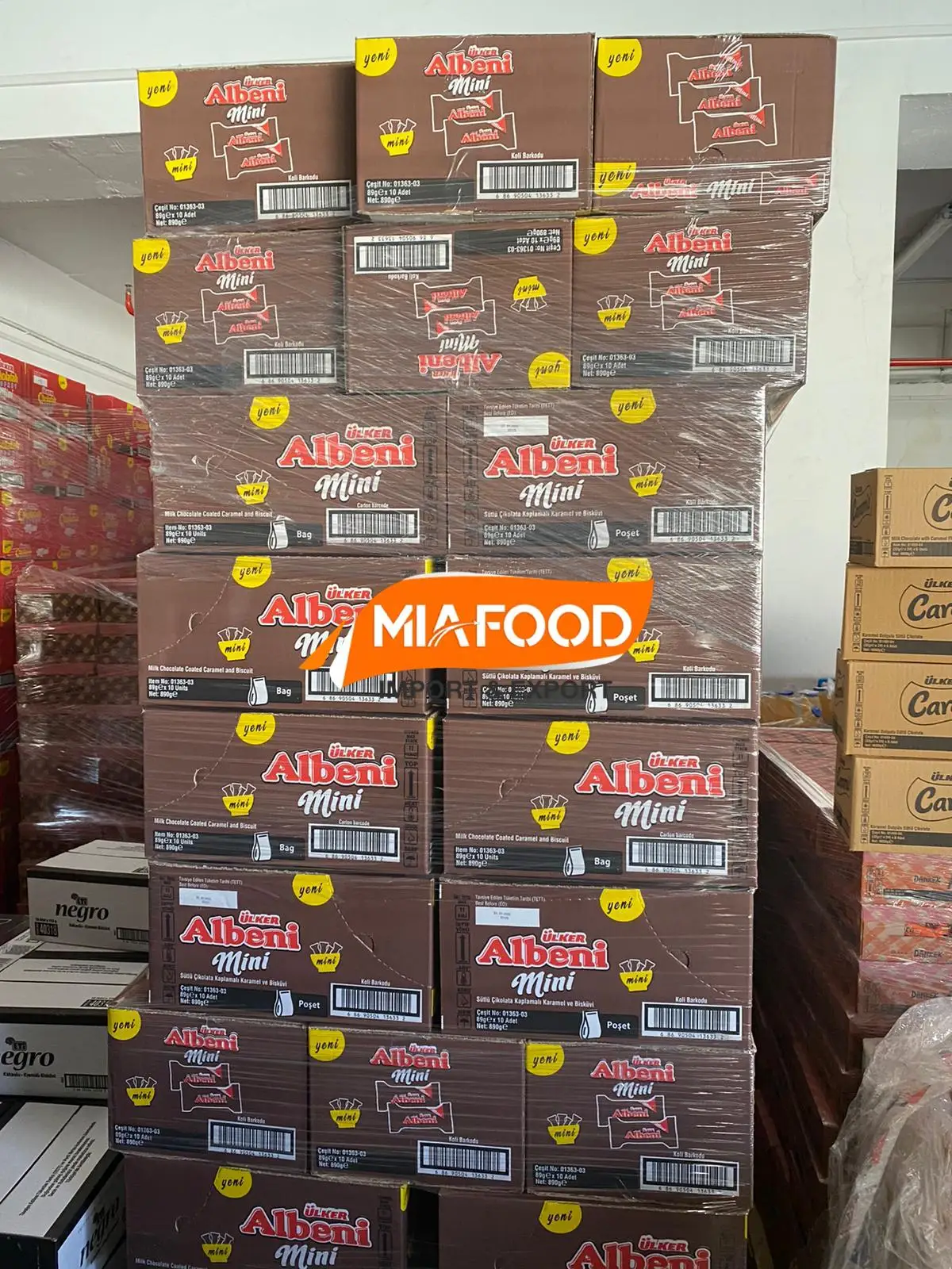 Ulker Albeni Tane Tane Milk chocolate Coated Caramel And Biscuits 29 gr x 24 Fresh Date and Quality Service From Turkey