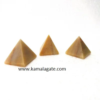 Natural Small 30 mm Natural Crystal Pyramids Multi-Gemstone Healing Pyramid Semi-Precious Stone Crafts for Sale