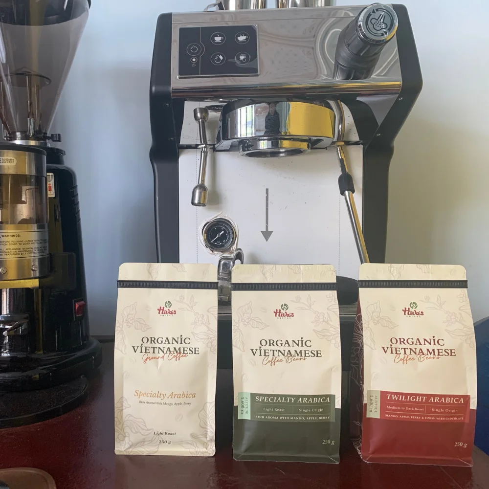 Оптовая цена молотый кофе Вьетнамский 100% Премиум робуста 0 25 кг принимает OEM крепкий полный корпус готов к экспорту