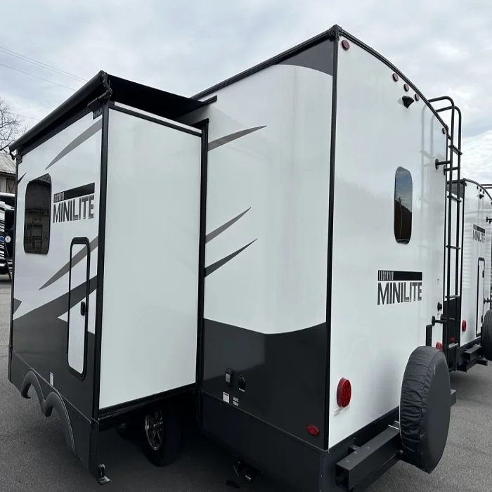 Hot Sale Mini lite Camper trailers 22.31FT Off Road Caravann RV Van Camper Travel Trailer with double bed and kitchen