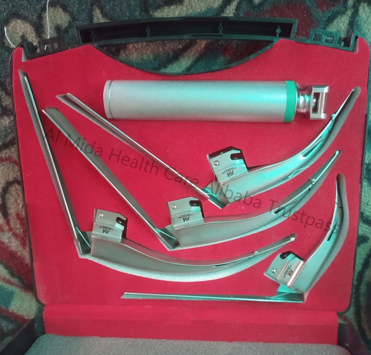 McCoy fiber optic laryngoscope set with flex tip blade #1,2,3,4 medium handle By Al Mida