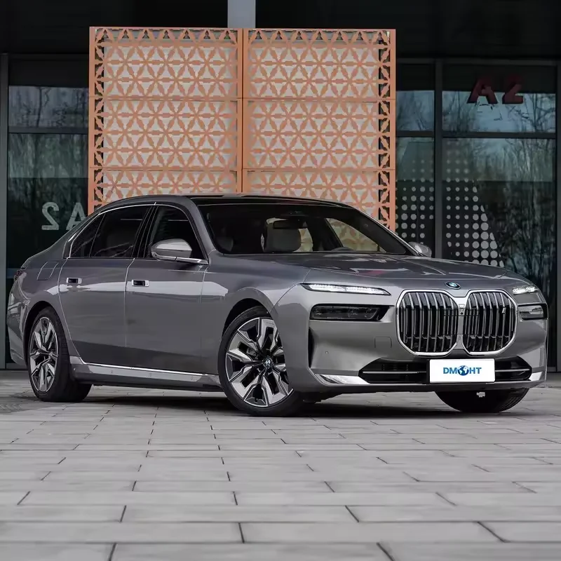 New energy vehicle for BMW i7 2023 xDrive60L luxury package car seats adult electric vehicles