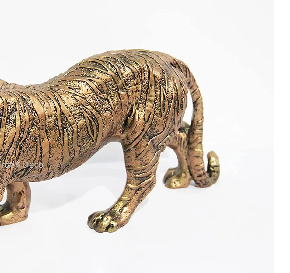 Tiger Antique Gold Aluminum Statue Sculpture For Table Decor Luxury Design Sculpture For Home and Office Best for Gift
