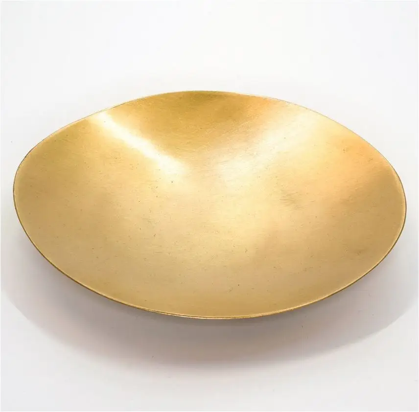 Elegant fancy design brass oval shape dish tray great quality for home decorative hotel restaurant bar kitchenware table decor
