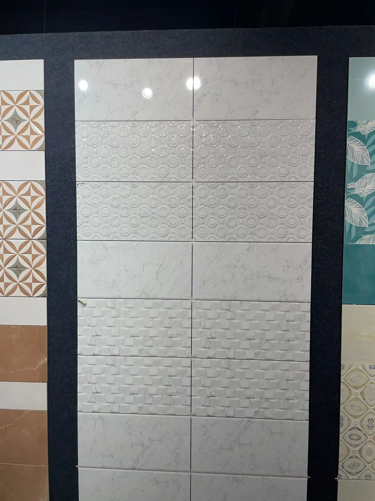300x600 mm Decorative Digital Ceramic Wall Tiles for the upgradation on the Bathroom walls, Kitchen Walls.