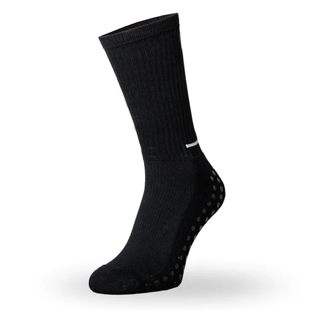 Socks Manufacturer Unisex Sports Wear Grip Socks / New Breathable And Quick Dry Grip Socks For Training Wear