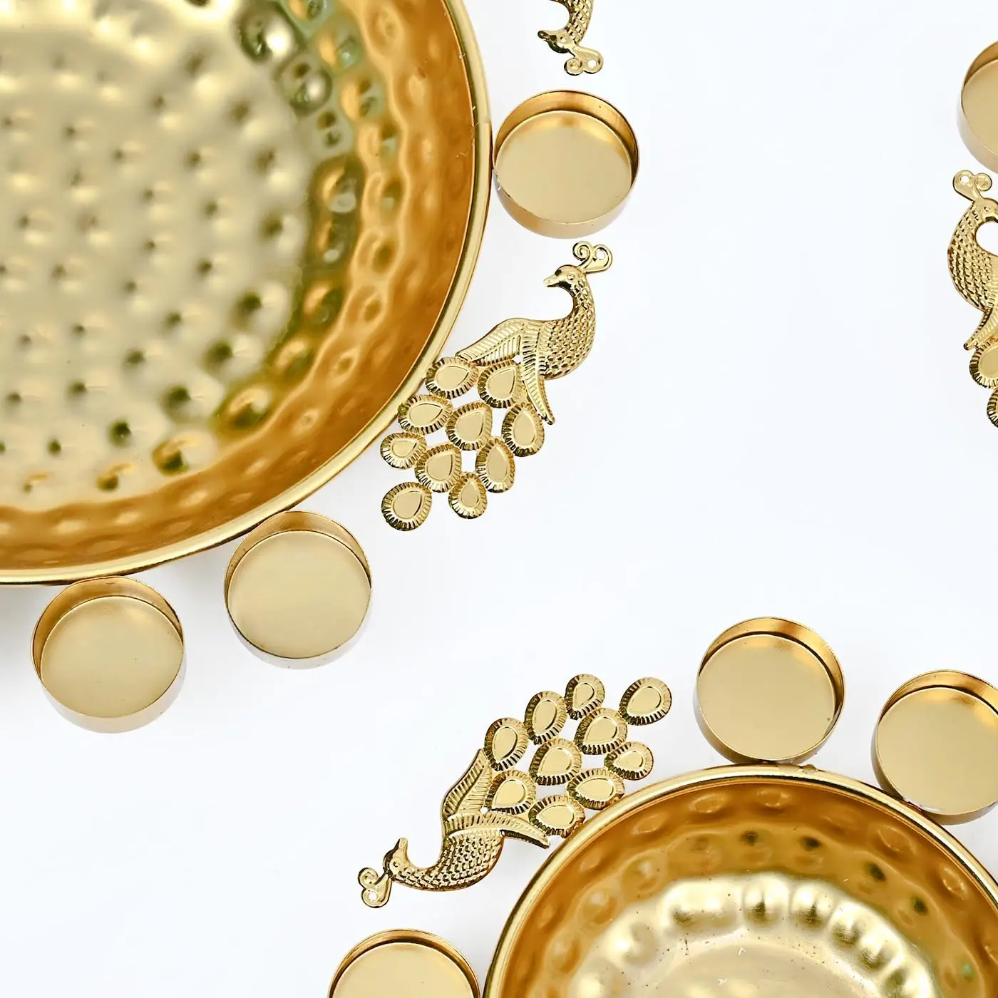 Indian Handmade Traditional Urli Bowl for Home Decor and Festive Decoration for Floating Flowers Tea-Light Candles for Diwali