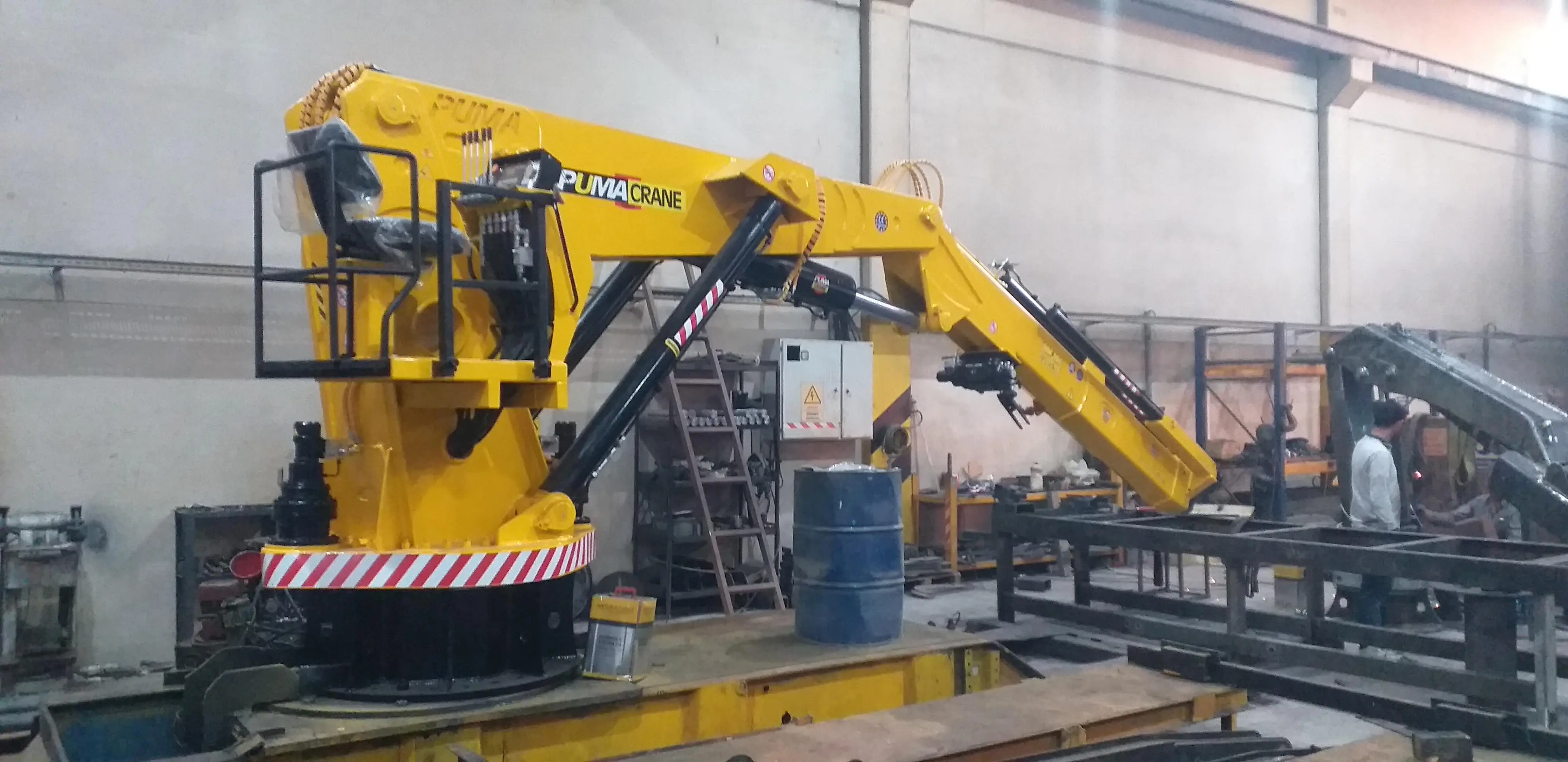 High Quality From Puma Cranes 10 Ton  Knuckle Boom Marin Cranes Deck Ship Cranes High Load Moment Fast Delivery From Turkey OEM