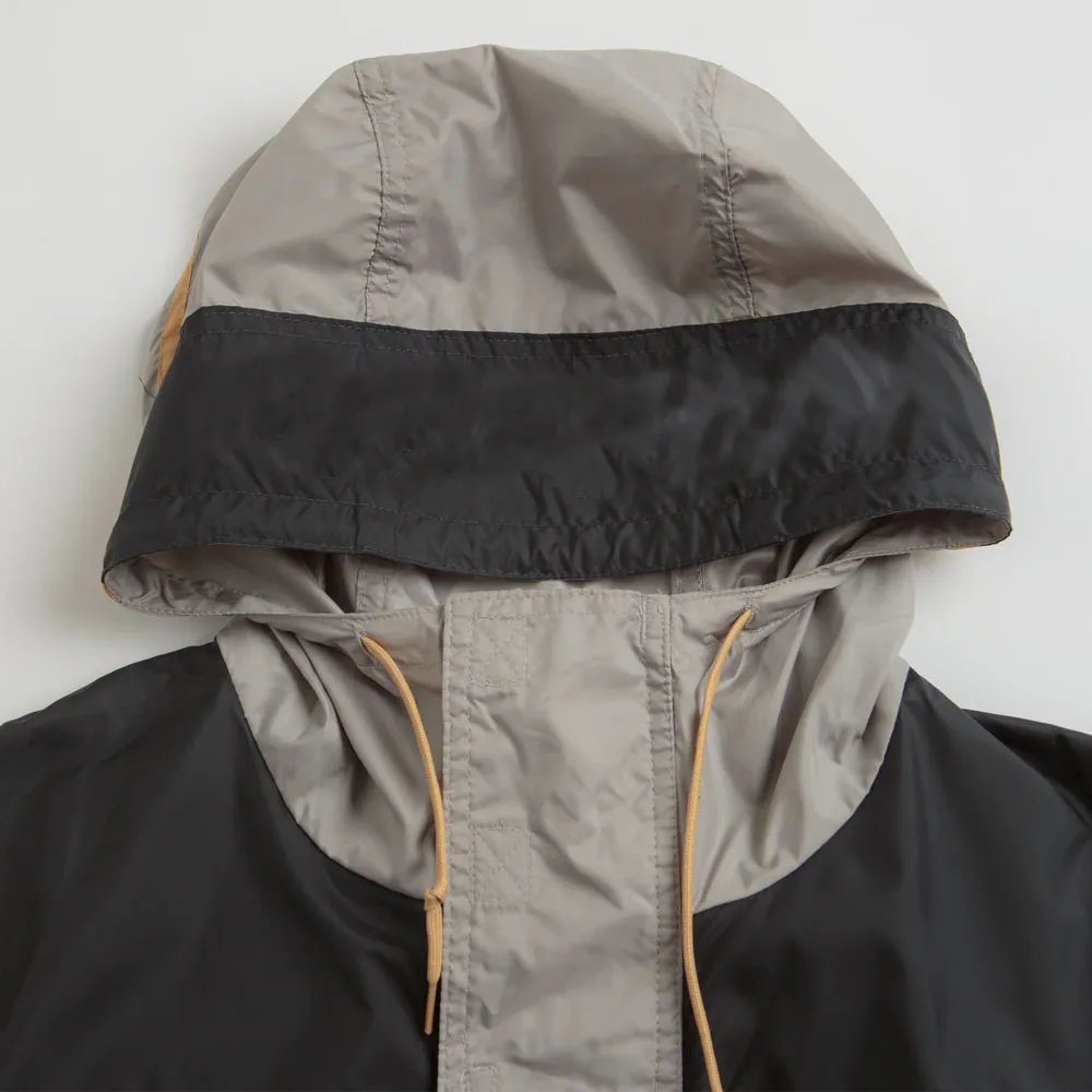 Custom streetwear vintage nylon wind runner manufacturer lightweight men retro embroidery track anorak windbreaker jacket