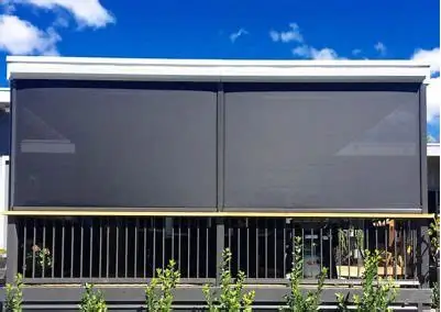 Motorized Retractable Screen Outdoors Blinds Motorized Aluminum Pergola Customized Zip Screen