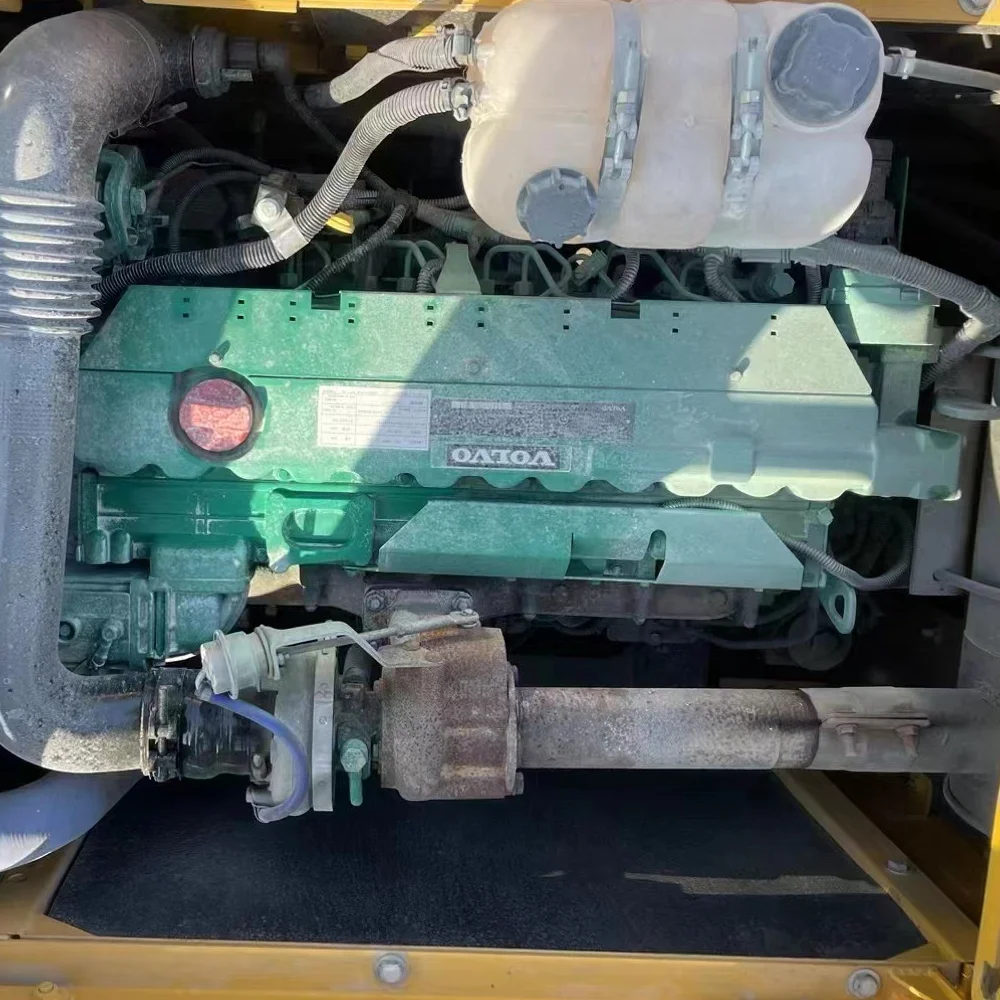 Used VOLVO EC210 EC200 excavator for sale,20ton VOLVO 210BLC excavator, Used VOLVO EC210B digger  in good condition