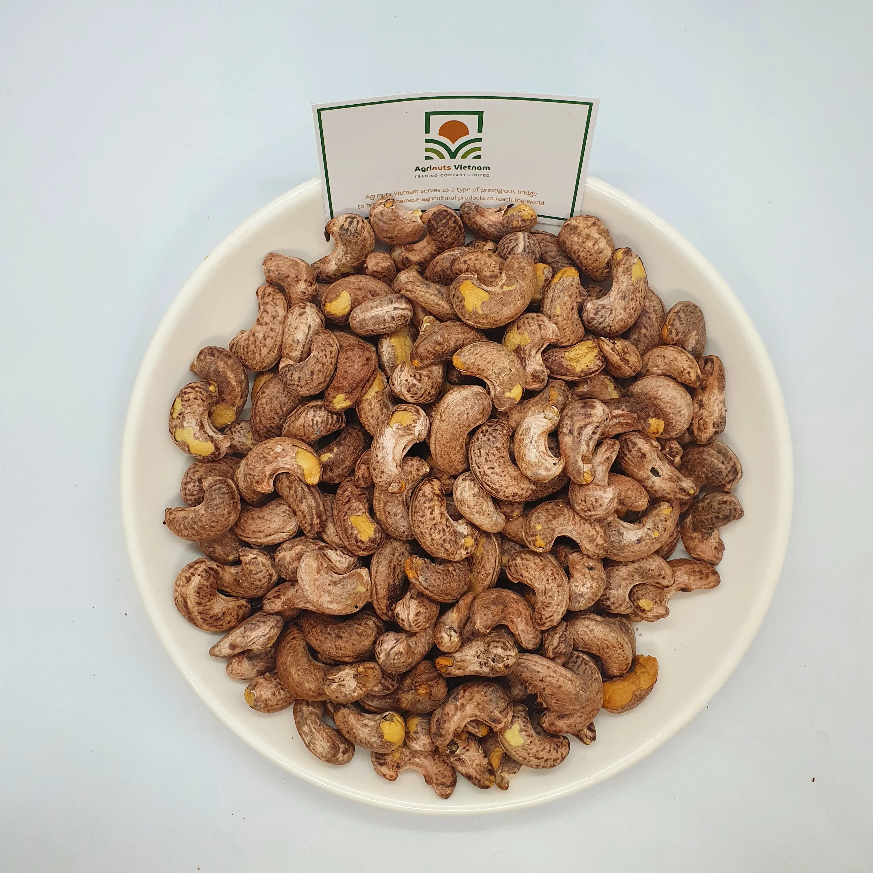 High Quality Roasted cashew nuts with sea salt A240 Roasted Cashew Nuts Various types of cashew nuts wholesale