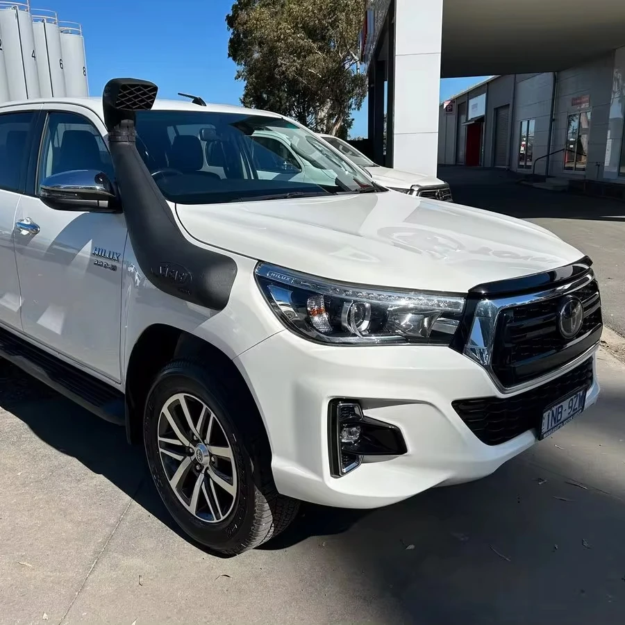 Скидки б/у H-i-lu-x SR5 2.8L T Di-es-el Au-to-ma-tic Double Cab