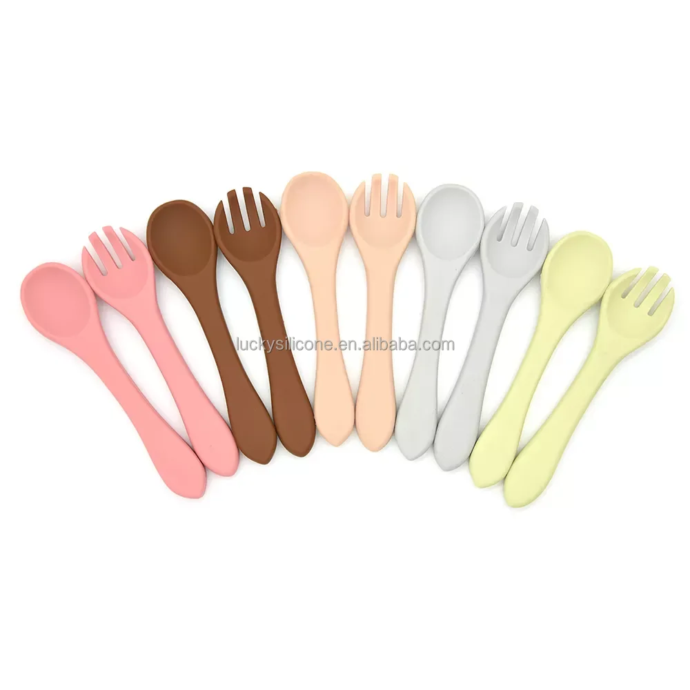 Hot Sale Safety Bpa Free 100% Silicone Spoon Food Miles for Baby Supplies Silicone Bib Spoon Bowl Baby