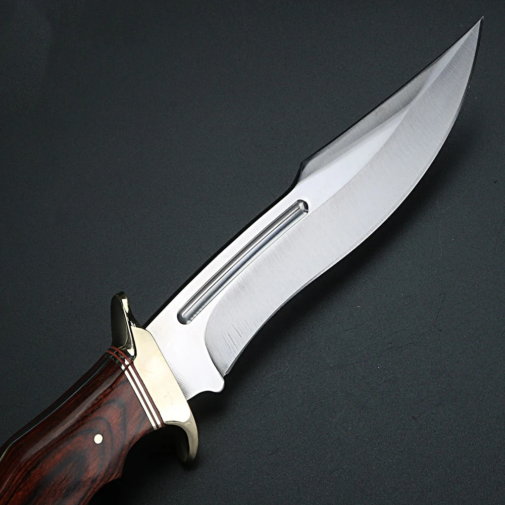 Cheap Price 2022 Light Weight OEM ODM Latest Design Carbon Steel Material Hunting Knives In Solid Color