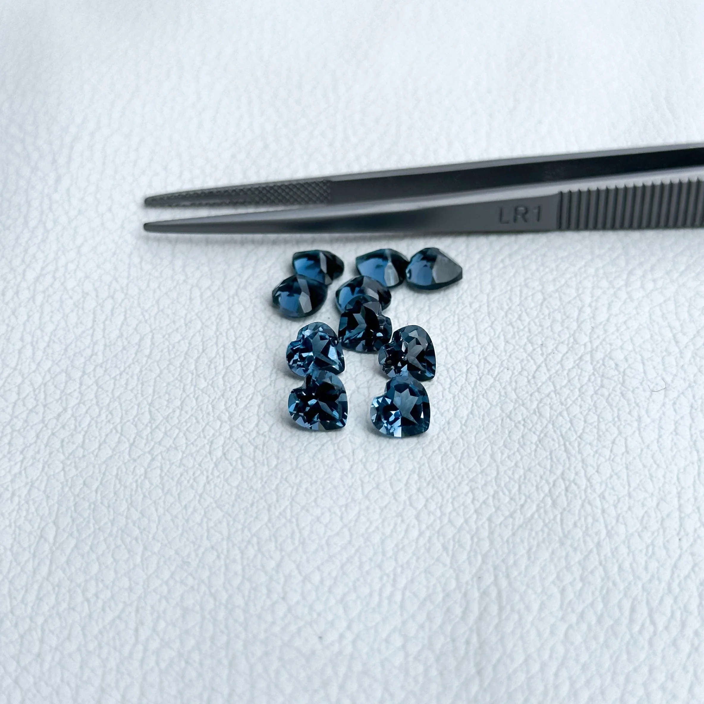 High Quality Genuine Natural 3/4/5/6/7/8mm London Blue Topaz Faceted Heart Shape Gemstone For Jewelry Making At Reasonable Price