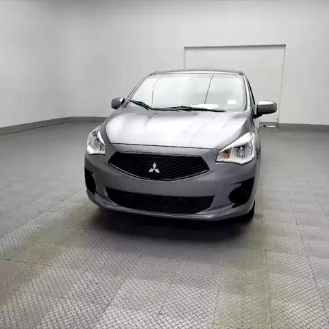 Очистите 2020 Mitsubishi Mirage G4 ES