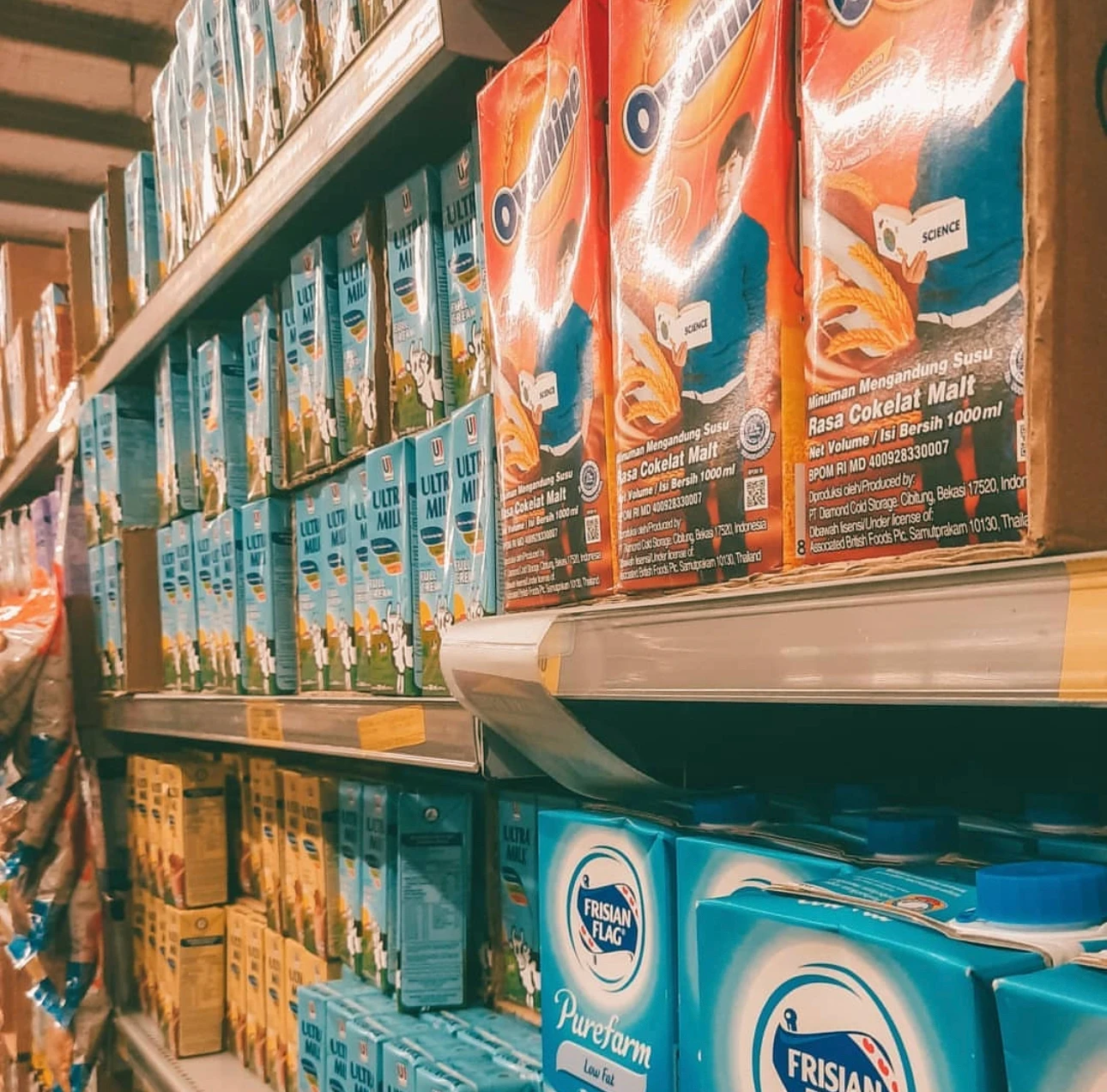 High Quality Long Life Full Cream UHT Fresh Milk - FULL CREAM UHT MILK 3,5% 1 LITER PACK - Buy UHT Milk