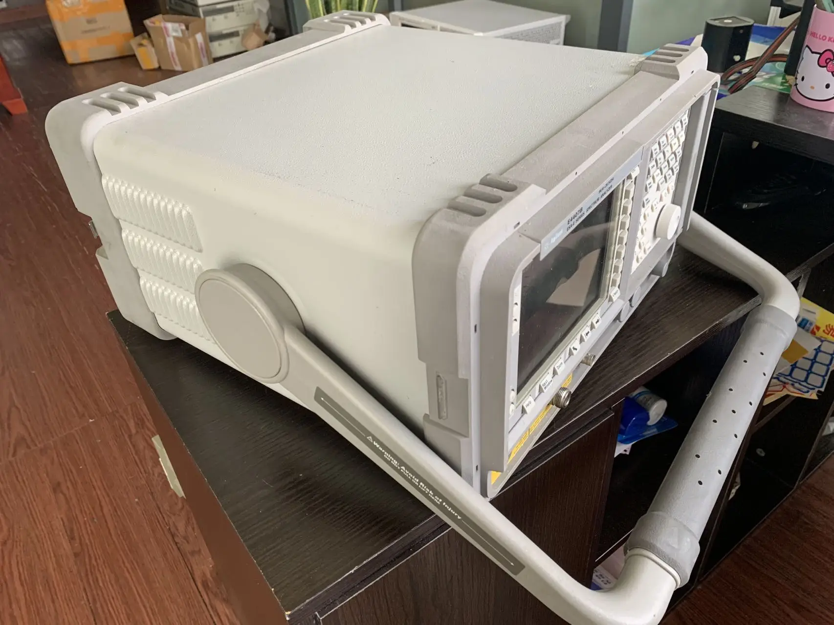 Keysight/ Agilent HP E4407B 9kHz - 26.5GHz ESA-E Spectrum Analyzer  USED