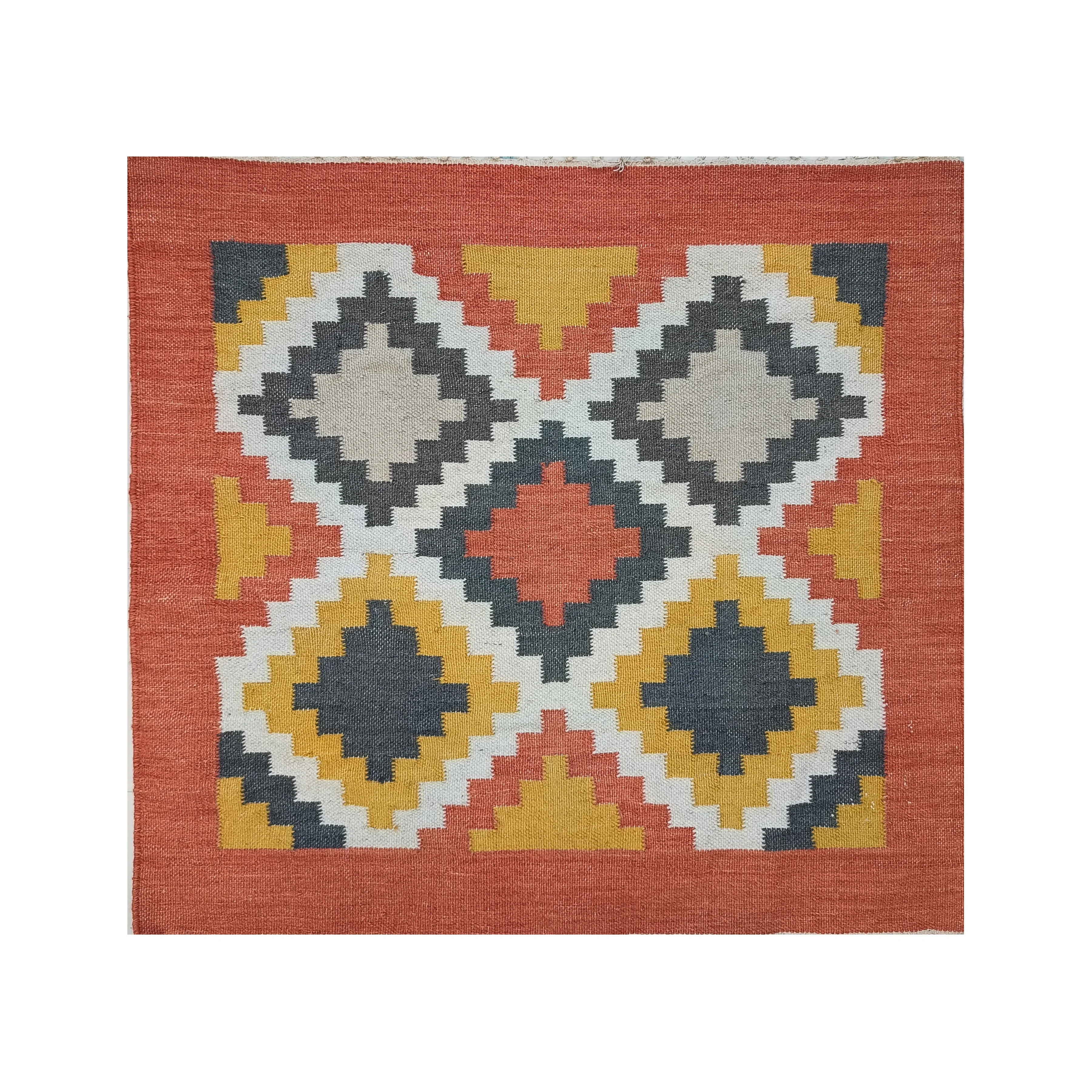 Handmade Best Quality Woolen Shuttle Cut Rugs and Carpets Woven for Home Decor Living Room Chair Cushions Golf Picnic Use