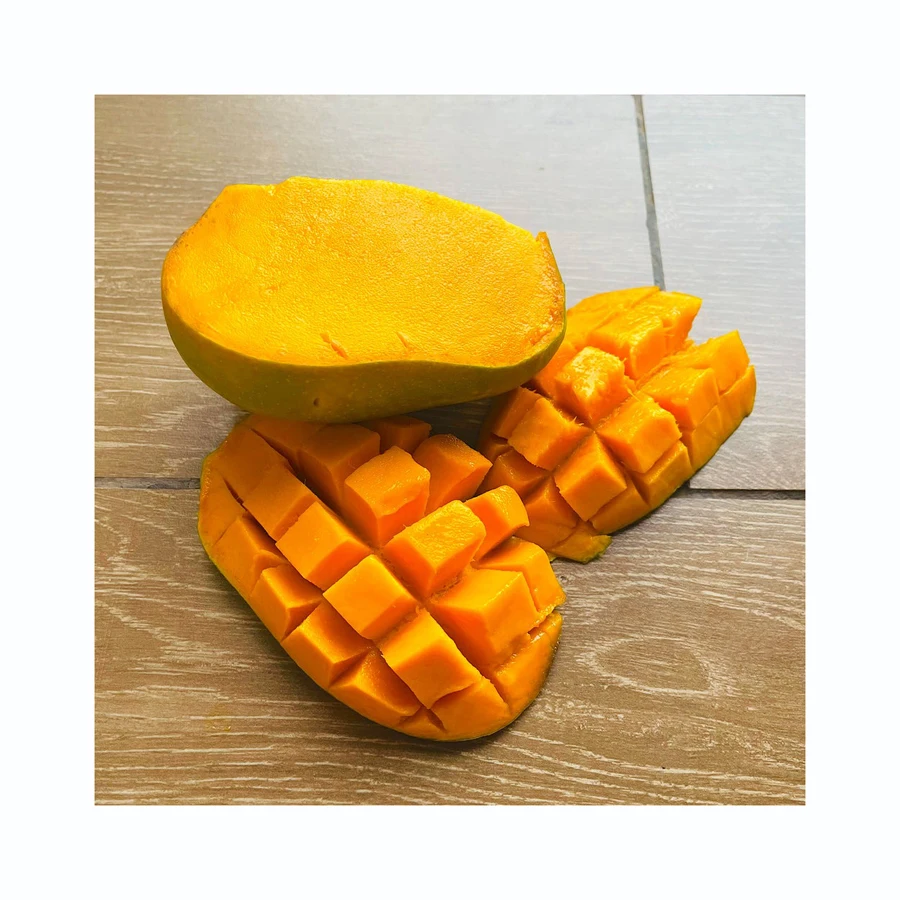 Premium Fresh Mango Namdokmai Mango Sweet Mango
