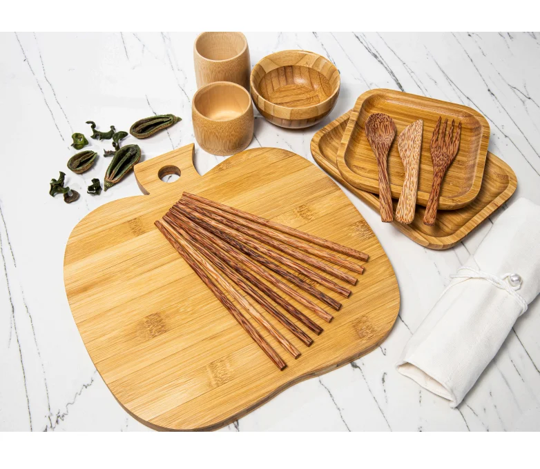 Eco Friendly 100% Handmade Bamboo Wooden Cutting Board High Quality For Serving Food Made in Vietnam solid wood boards Plate