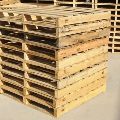 Euro Steel Double-Faced EPAL Style Pallet Wood and Plastic 4-Way Entry for Storage Low-Price Wholesale for Sale
