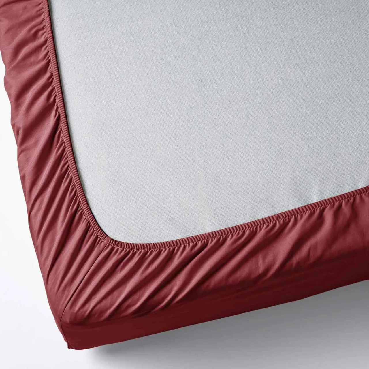 Custom Design Microfiber Fitted Bed Sheet Burgundy for Home Wholesale Factory Hot Sale 90G Cotton Custom Color 80 piece