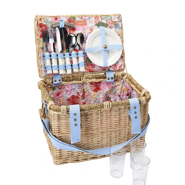 Latest picnic essential high-end luxury picnic cutlery storage basket Wicker picnic basket