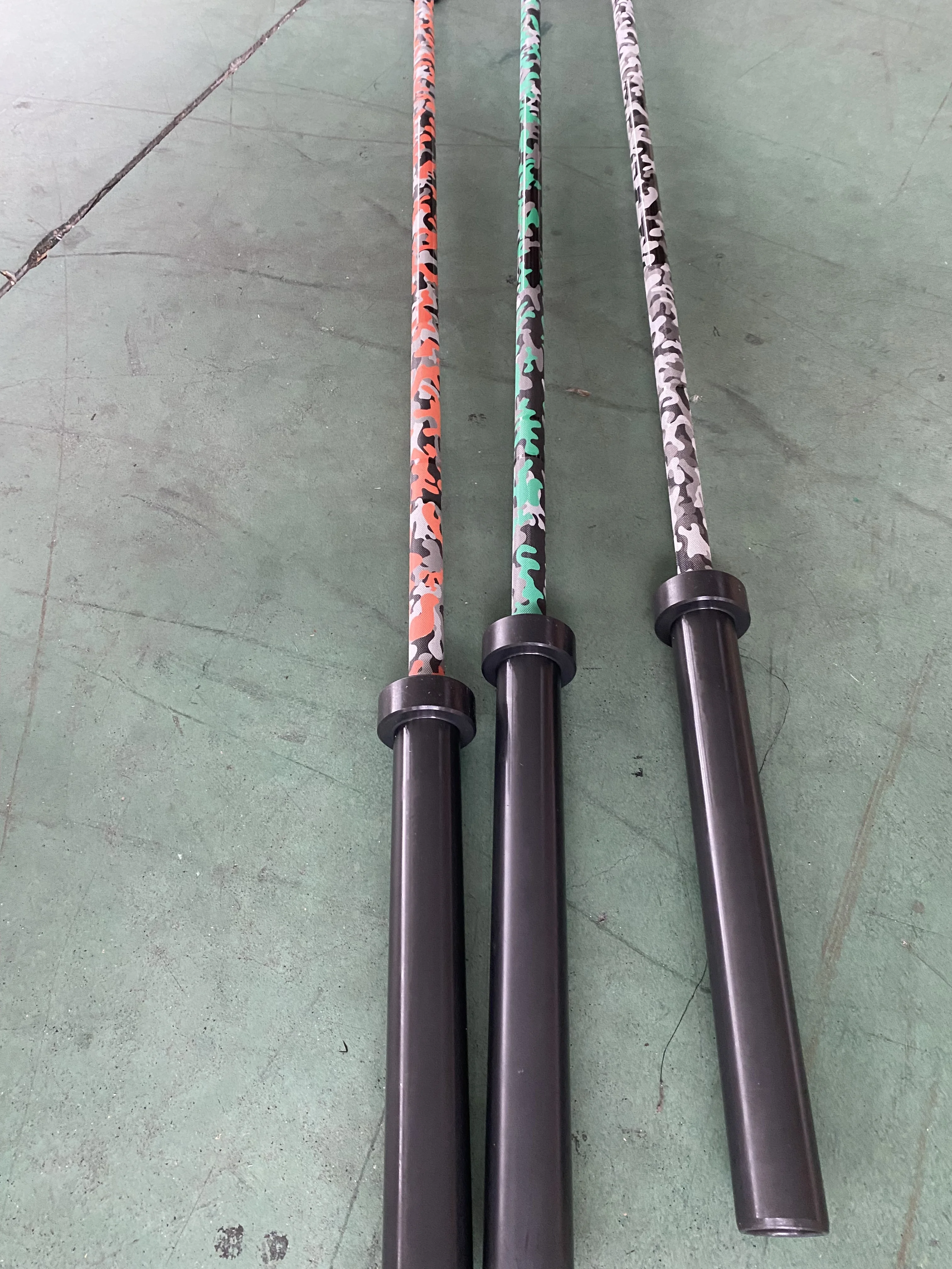 Fitness Equipment Men Camo Barbell 20KG 45LB