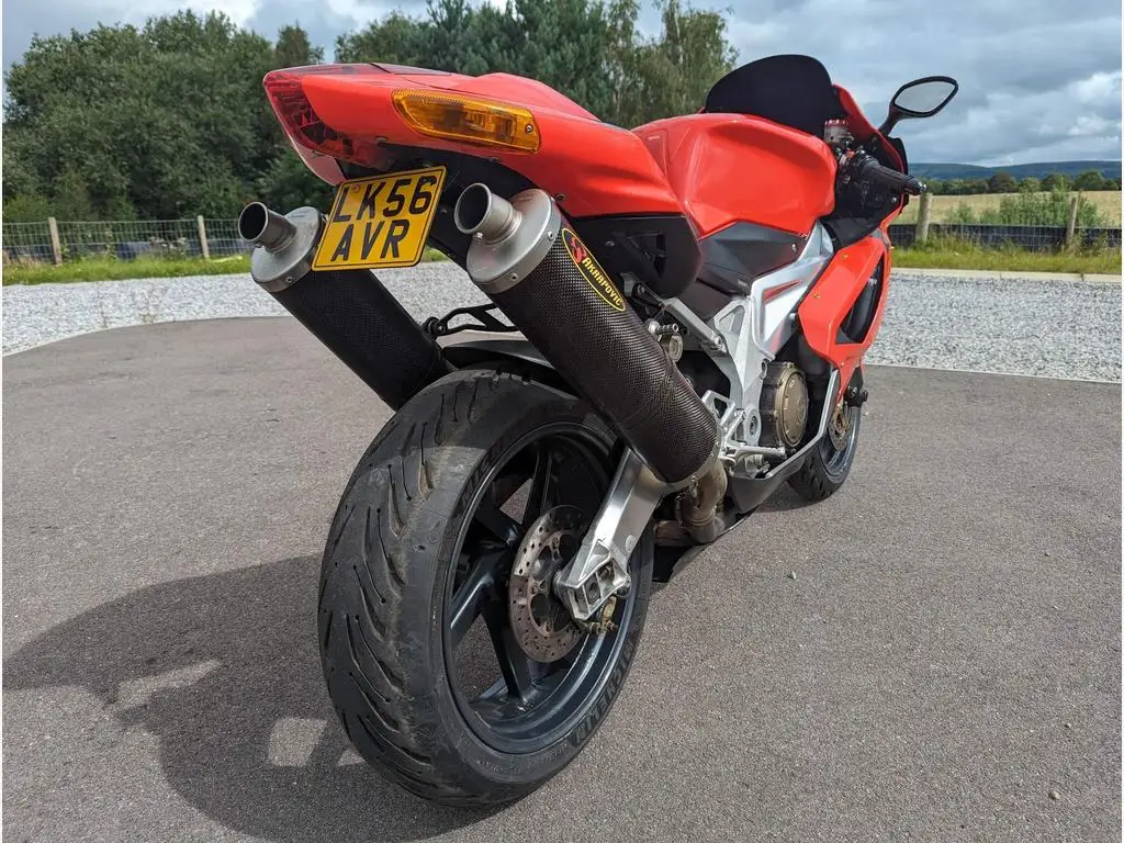 Wholesales Aprilia RSV1000 R Fairly Used Best Price 998cc used sport bike for sale
