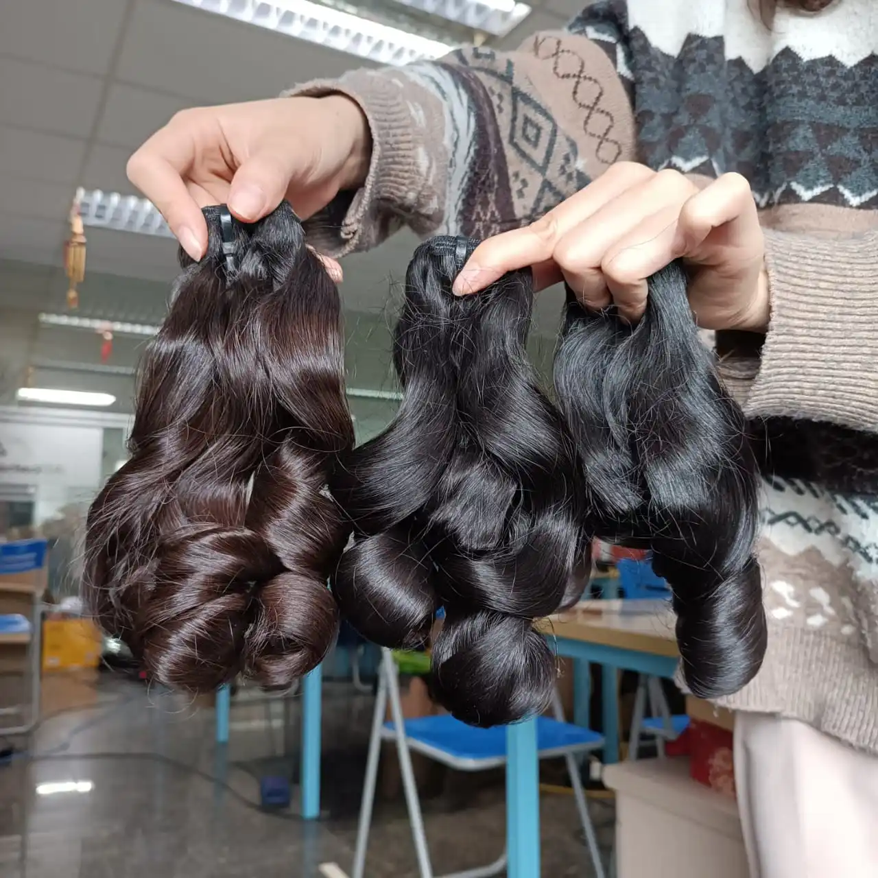 Bouncy Curly Weft Double Drawn 100% Vietnamese Human Hair No Shedding No Tangle No Chemicals Made In Vietnam