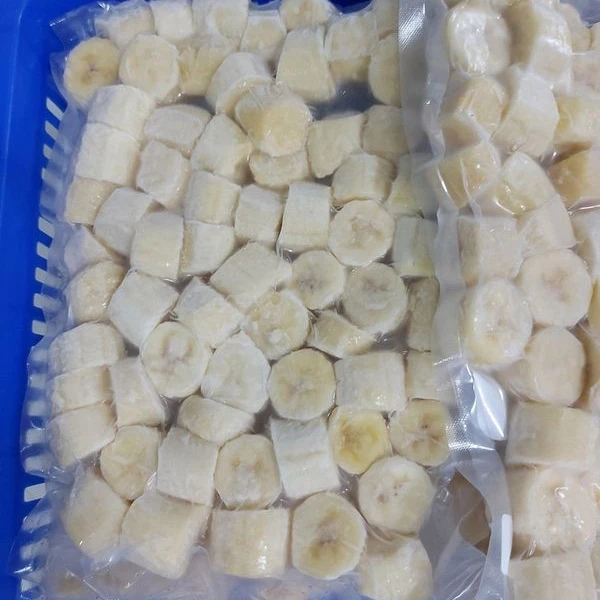 ISO HACCP Certification 100% Natural color Sliced Frozen Fruit IQF Banana From Vietnam For Export